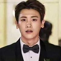 hyungsik (tae friend)