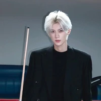 ไบรอัน(เพื่อนพ.อพี่ปาร์ค)ญาติพ.อ.ชีวอน