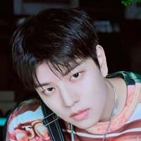 KIM SEUNGMIN