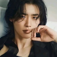 Lee jong suk
