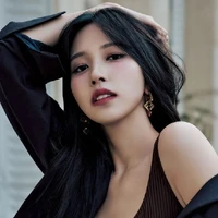 Mina (repórter)