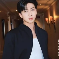 ఌ︎~ Namjoon (polícia)