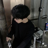 เก้า(เพื่อนพระเอก)