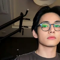 v
