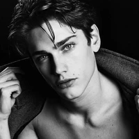 AZRAEL RAVENSCROFT(ML)