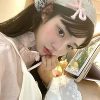 พลอย (เพื่อนนางเอก🌸🍩)