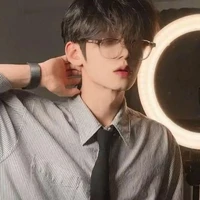 มิค/ เพื่อน นอ.