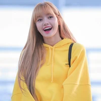 Lisa•Omega•✨