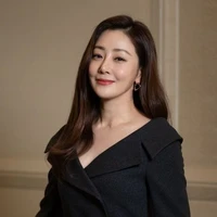 นิชา (แม่ราเชน/ลิสา)