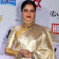 Namrata roy  (fl mom)