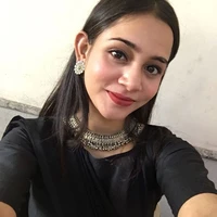 Model - Aaina