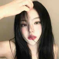 Kim Yuni(grande sœur de Seugmin)