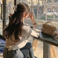 อั้ม(พนอ.)