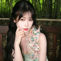 ฟ้า /พี่สาวนอ.