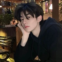 นาวิน(พระเอก)