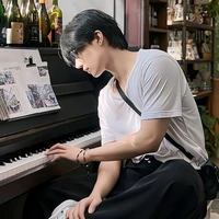 นนท์(ครูพละ)