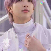 Namjoon/Tae mum/Omega 