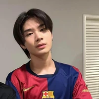 ไทย.พ.อ👑