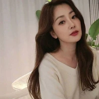 Suthida