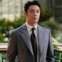 เคิร์ช​(พ่อเลี้ยงนอ.)​