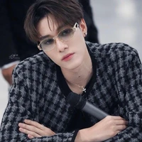 ฟิวส์👑📚