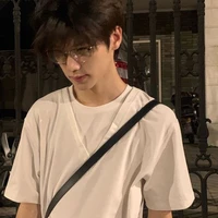พายุ(พระเอก)