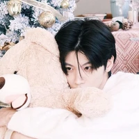 อิ๊งค์/นายเอก