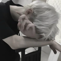 คริสเตียน❄️(พ.อที่จะกลายเป็นน.อ)