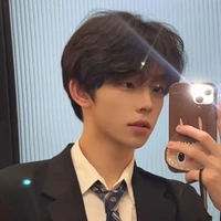 ชาร์ม เพื่อน พอ.