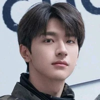 นาวี(พระเอก)​