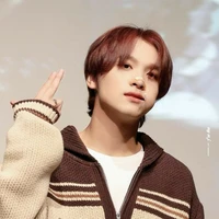 LEE DONG-HYUCK