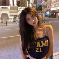 Min lara/ Yoongi step sister 