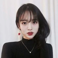 Jeon Yuri/ Justin step sister