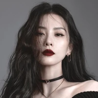 Leila Valkyrie / FL MOM