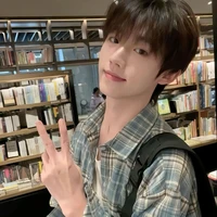 ติณติณ เพื่อนน.อ