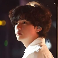 kim taehyung/