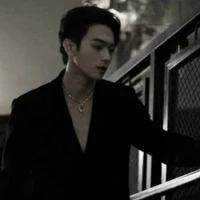 คิม(พ.อ+แฝดพี่)