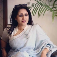 Mrs Roshan (Virat Mom)