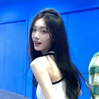 นีน่า