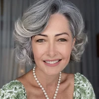 Marina (Madre de Megan)