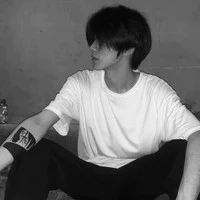 คอรัส//พระเอก