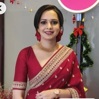 Gayatri Malhotra (ml mom)