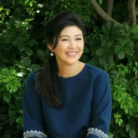 มณี(แม่ของขนมปัง)