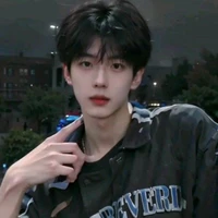 กัส//นายเอก