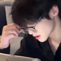 อาเธอร์👑