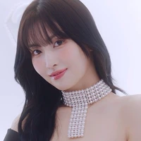 Kim Momo "your mom"