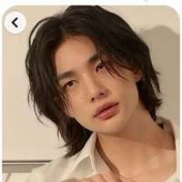 hwang hyujin