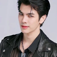 Mile Phakphum Romsaithong [Daddy]