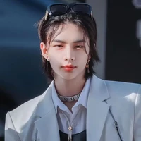 Hwang Hyunjin