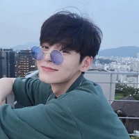 ลี(เพื่อนนายเอก)